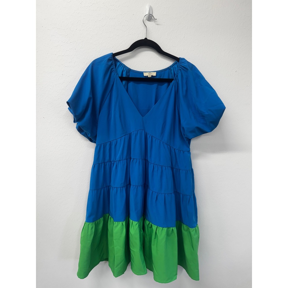 Entro Blue Green Puff Sleeve V Neck Tiered Knee Length Dopamine dressing - Picture 3 of 10
